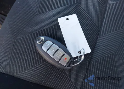 2016 Nissan Rogue Sv z USA, uszkodzony, nr VIN 5N1AT2MN5GC924483